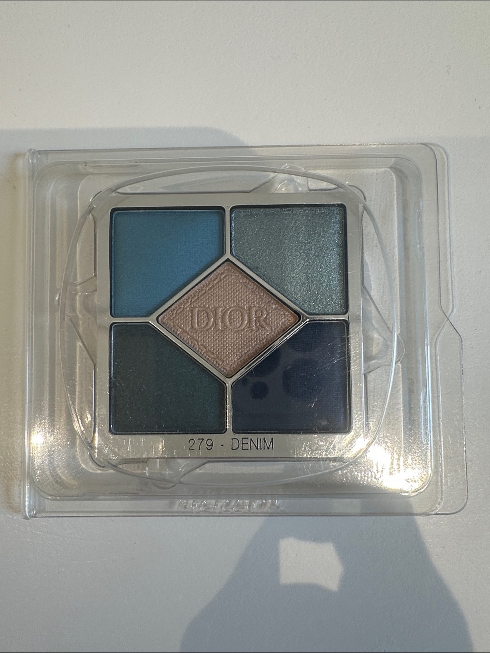 DIOR Eyeshadow Palette DENIM- NWOT - Picture 4 of 5